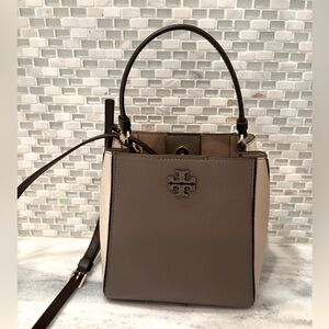 Tory Burch McGraw Bucket bag, small